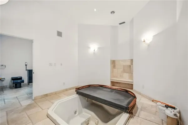 $3,900,000 | 1700 Forker Boulevard, Hermitage, PA 16148