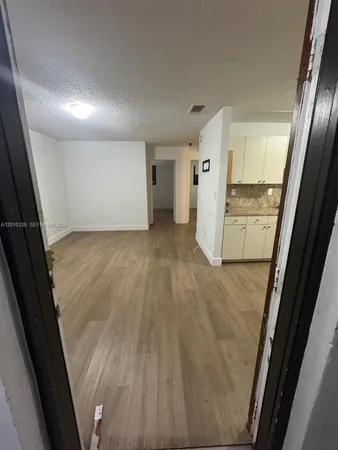 $2,100 | 120 West 10th Street, Unit 10, Hialeah, FL 33010