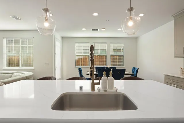 $789,000 | 98 East Calder Drive, Mountain House, CA 95391