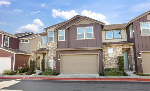 $789,000 | 98 East Calder Drive, Mountain House, CA 95391