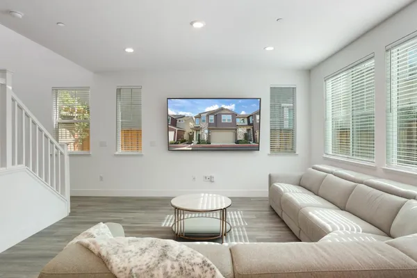 $779,000 | 98 East Calder Drive, Mountain House, CA 95391