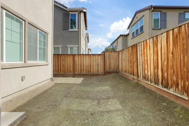 $789,000 | 98 East Calder Drive, Mountain House, CA 95391