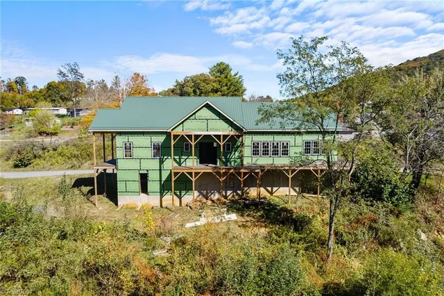 $658,000 | 101 Pennwill Parkway, West Jefferson, NC 28694