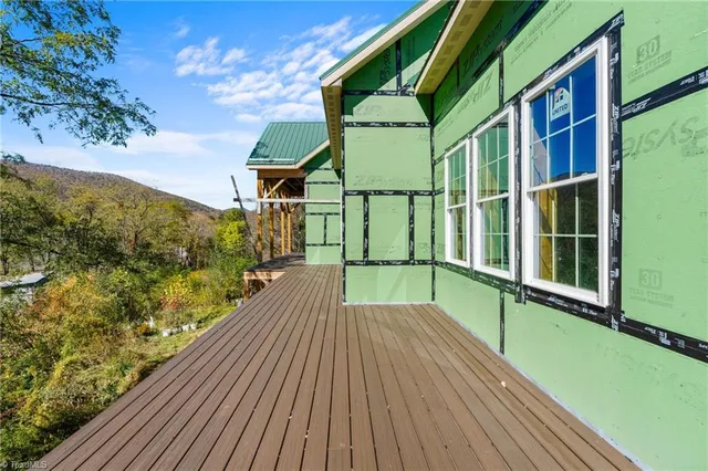 $658,000 | 101 Pennwill Parkway, West Jefferson, NC 28694