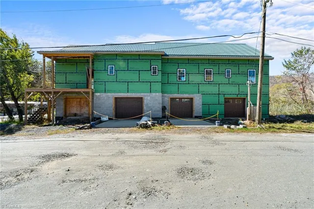 $658,000 | 101 Pennwill Parkway, West Jefferson, NC 28694