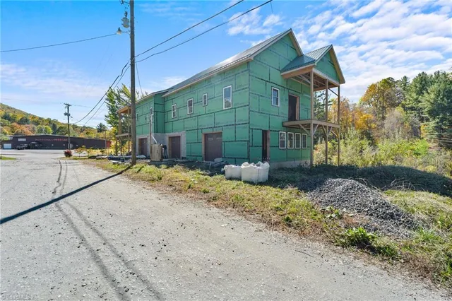 $658,000 | 101 Pennwill Parkway, West Jefferson, NC 28694