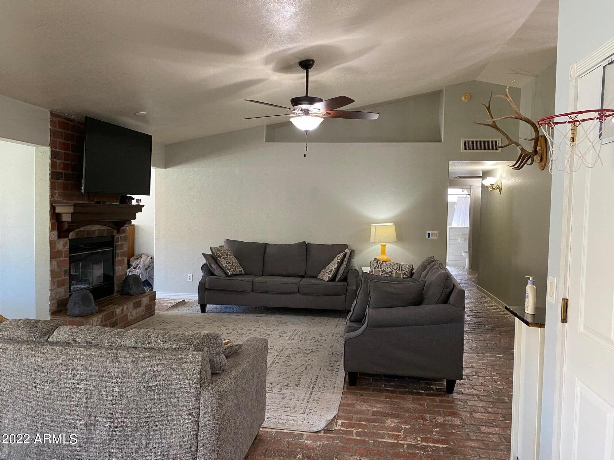 3926 East Decatur Street Mesa, AZ 85205 - Photo 8 of 20 IMG_2353