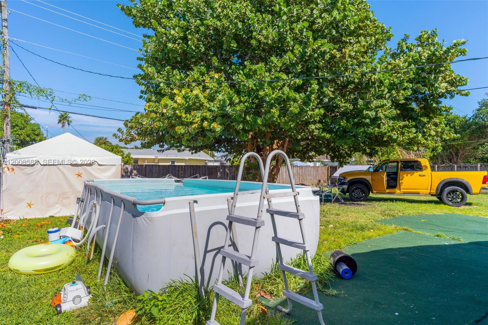 10755 Southwest 217th Street Miami, FL 33170 - Photo 15 of 18