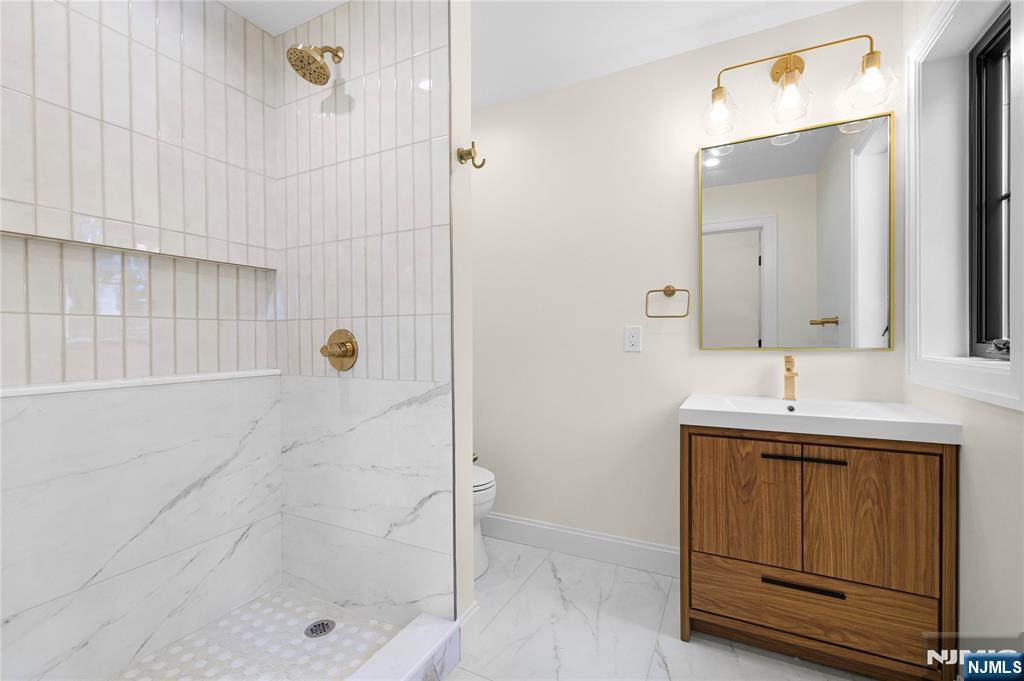 10 Radburn Road Glen Rock, NJ 07452 - Photo 25 of 38 Gallery Image 25