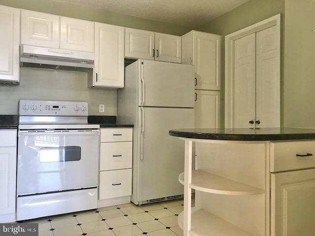 6800 Fleetwood Road, Unit 412 McLean, VA 22101 - Photo 15 of 36