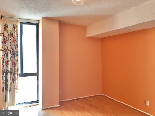 6800 Fleetwood Road, Unit 412 McLean, VA 22101 - Photo 28 of 36