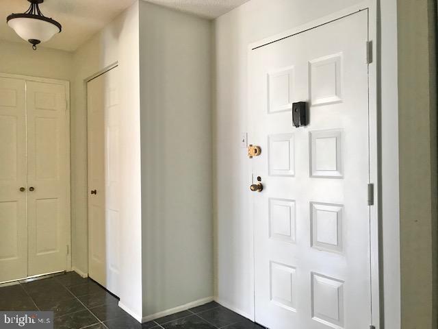 6800 Fleetwood Road, Unit 412 McLean, VA 22101 - Photo 6 of 36