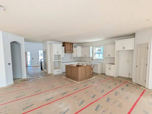 $1,068,675 | 1884 Royal Boulevard North, Lake Elmo, MN 55042