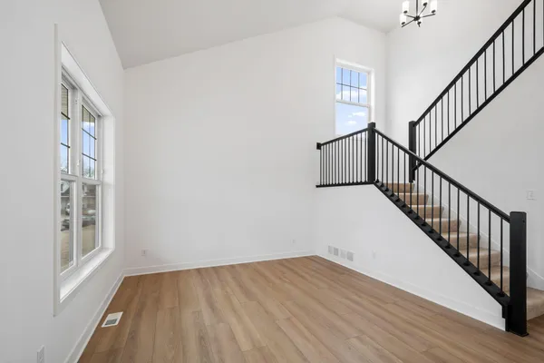 $1,068,675 | 1884 Royal Boulevard North, Lake Elmo, MN 55042
