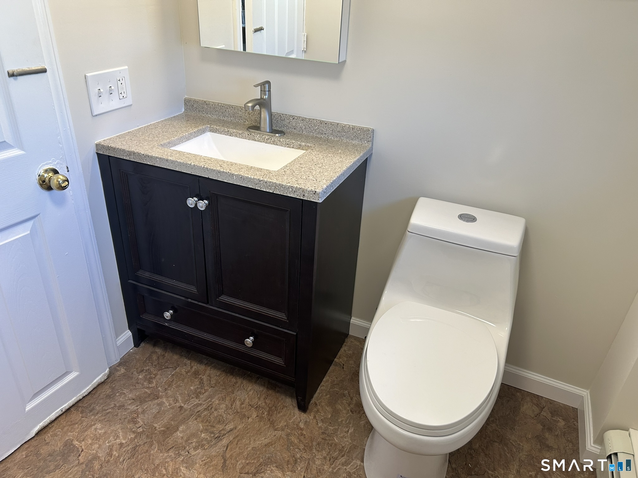 101 High Street, Unit 2 East Haven, CT 06512 - Photo 13 of 25