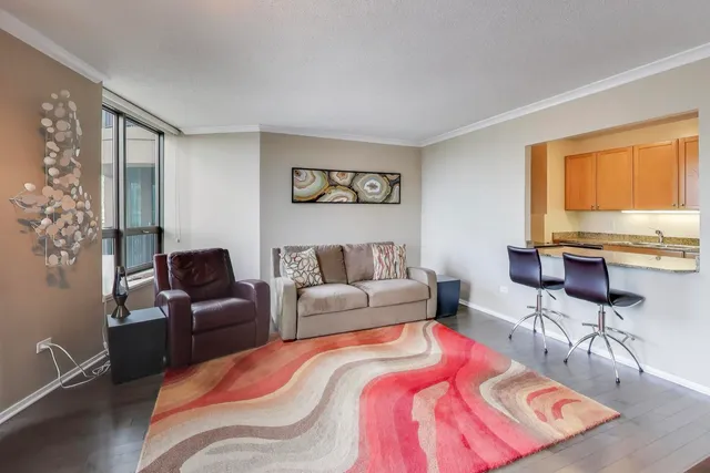 $295,000 | 400 North LaSalle Drive, Unit 1912, Chicago, IL 60654