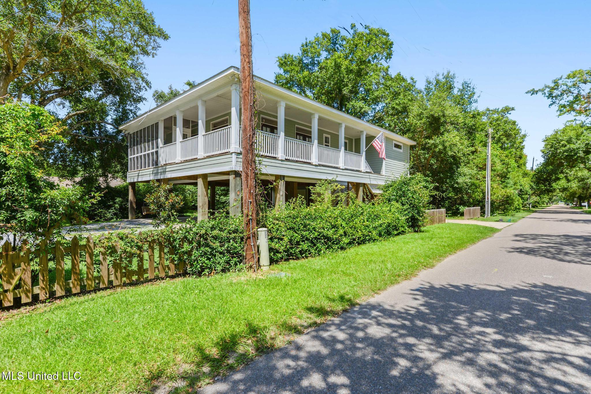100 Church Street Bay St. Louis, MS 39520 - Photo 28 of 28 Church 1