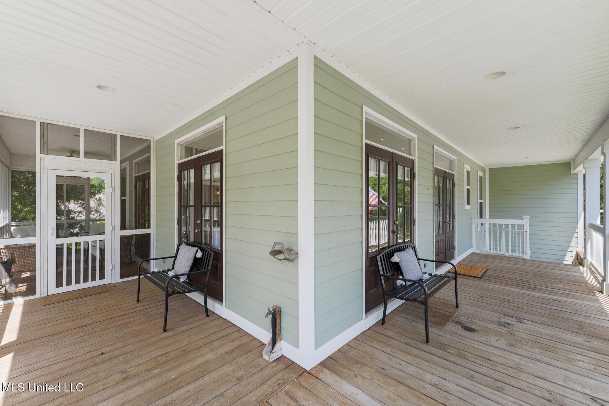 100 Church Street Bay St. Louis, MS 39520 - Photo 5 of 28 Church 3