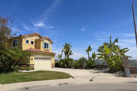 $1,549,900 | 3722 Sandpoint Court, Carlsbad, CA 92010