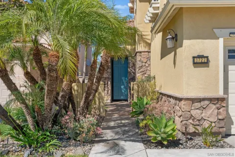 $1,549,900 | 3722 Sandpoint Court, Carlsbad, CA 92010