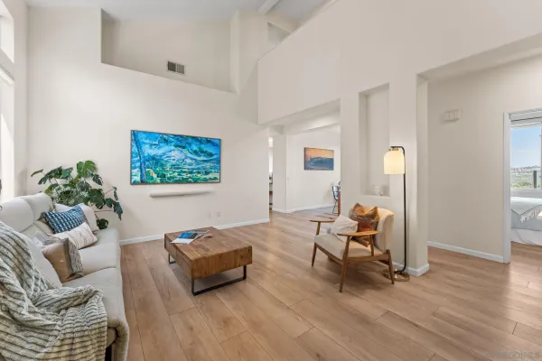 $1,549,900 | 3722 Sandpoint Court, Carlsbad, CA 92010