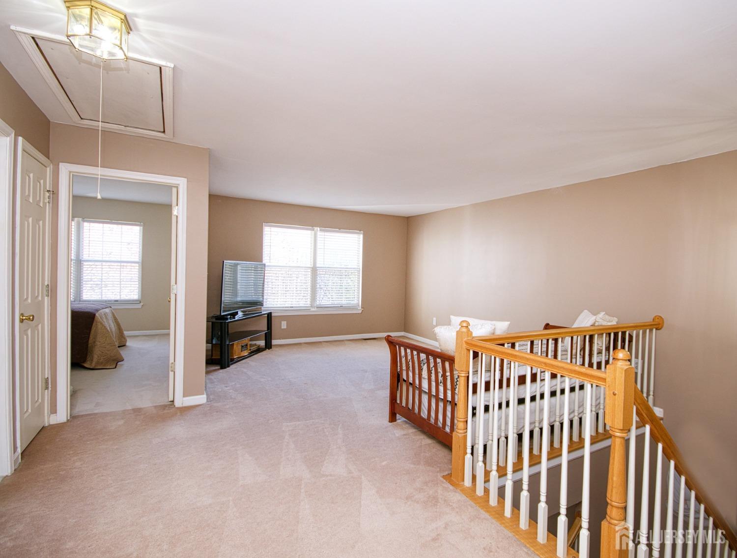 47 Alpine Road Holmdel, NJ 07733 - Photo 11 of 26