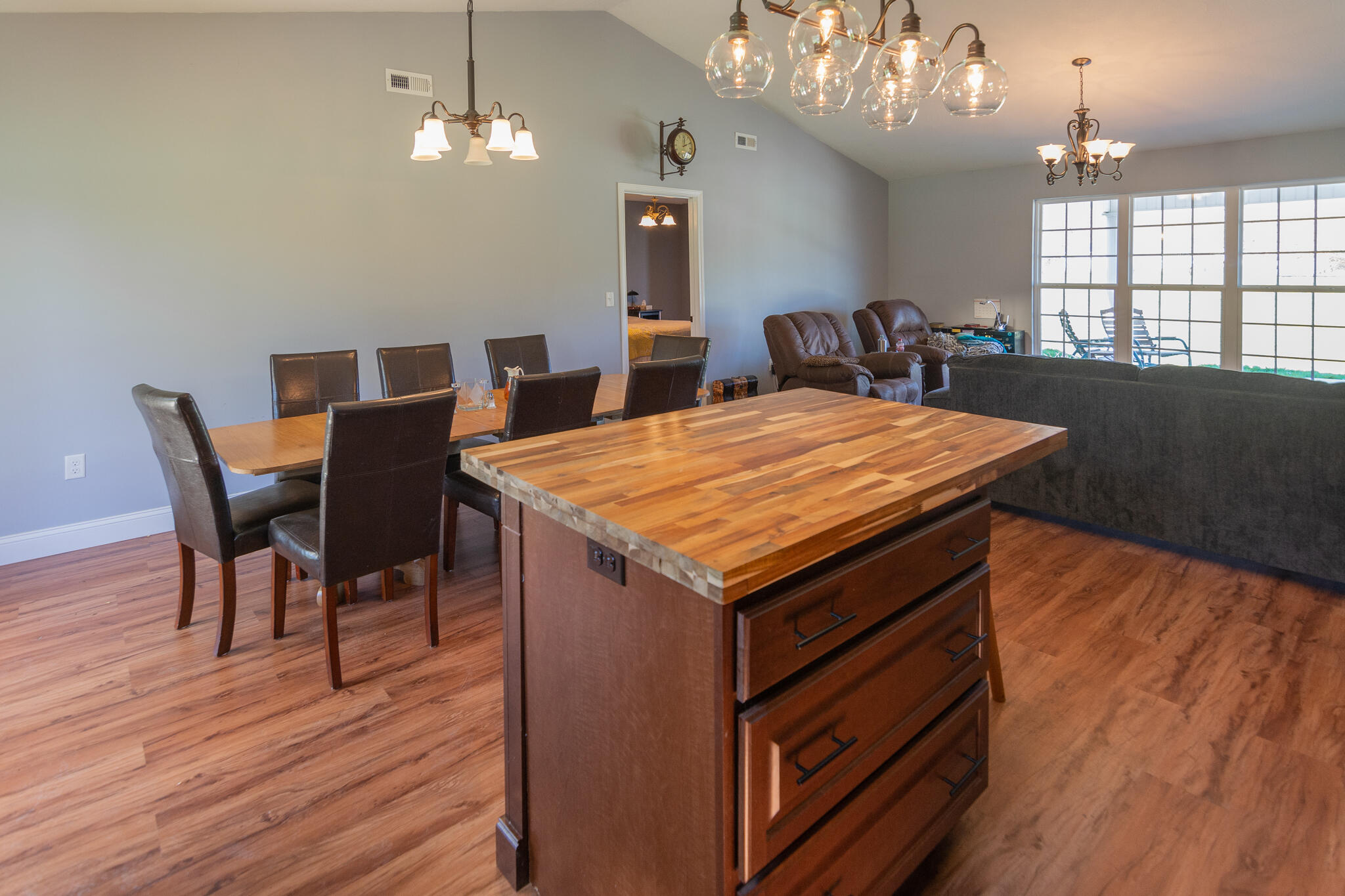 2090 West Valley Road Whitwell, TN 37397 - Photo 11 of 34 Kitchen Island