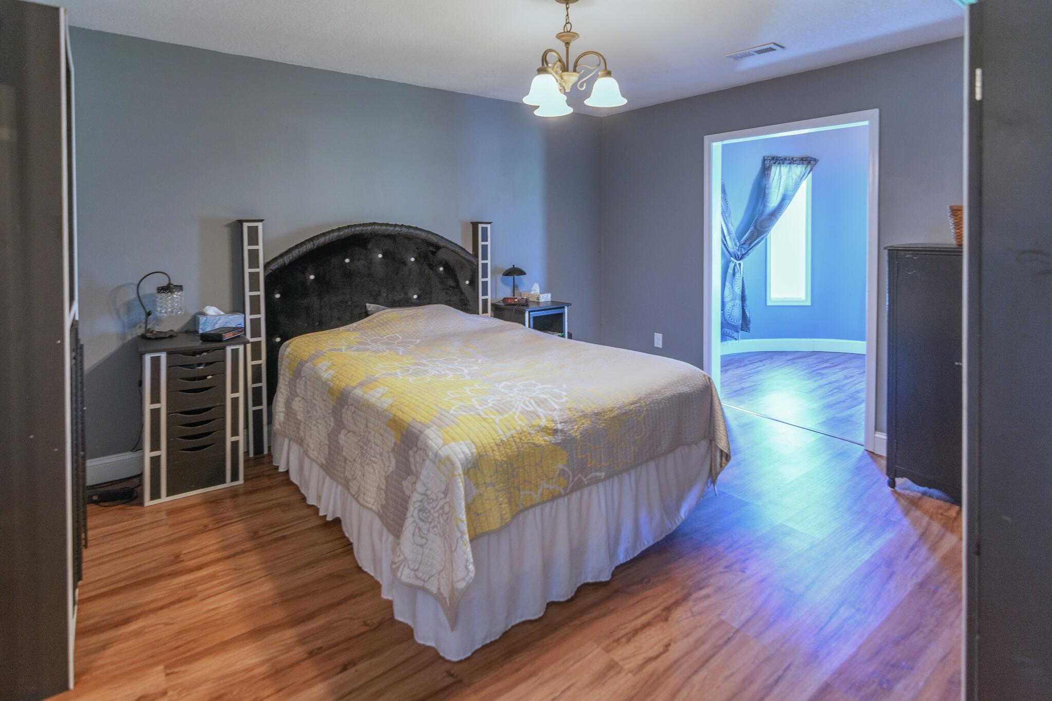 2090 West Valley Road Whitwell, TN 37397 - Photo 14 of 34 Master Bedroom