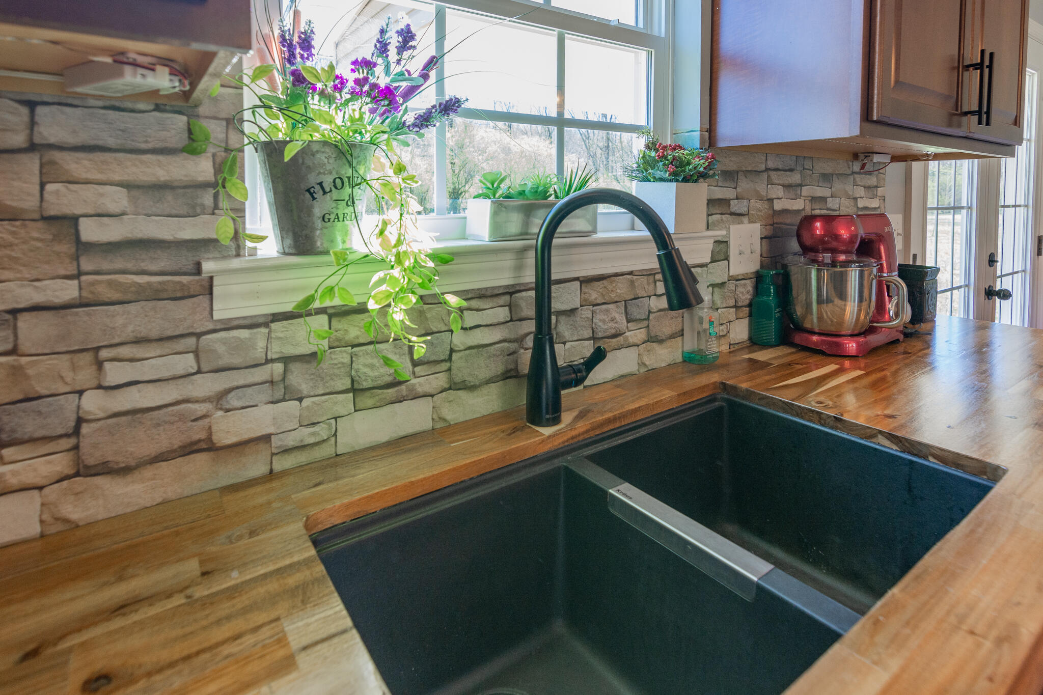 2090 West Valley Road Whitwell, TN 37397 - Photo 10 of 34 Kitchen Sink