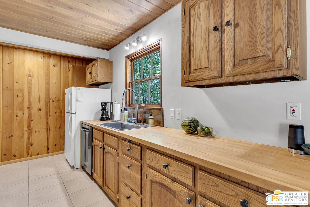 25465 Seneca Road Idyllwild, CA 92549 - Photo 34 of 71