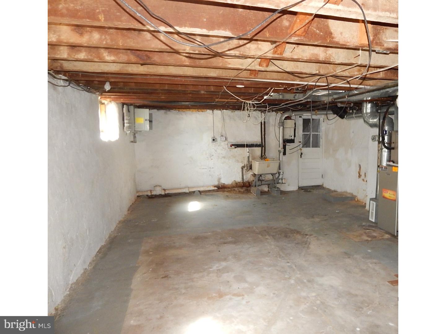 208 East County Line Road Hatboro, PA 19040 - Photo 21 of 25 Gallery Image 21