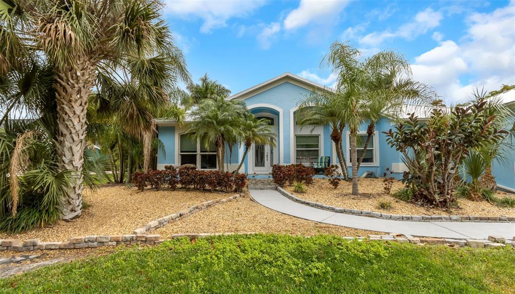 424 Island Cay Way Apollo Beach, FL 33572 - Photo 2 of 95