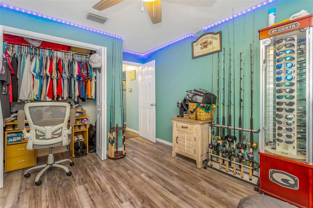 424 Island Cay Way Apollo Beach, FL 33572 - Photo 46 of 95