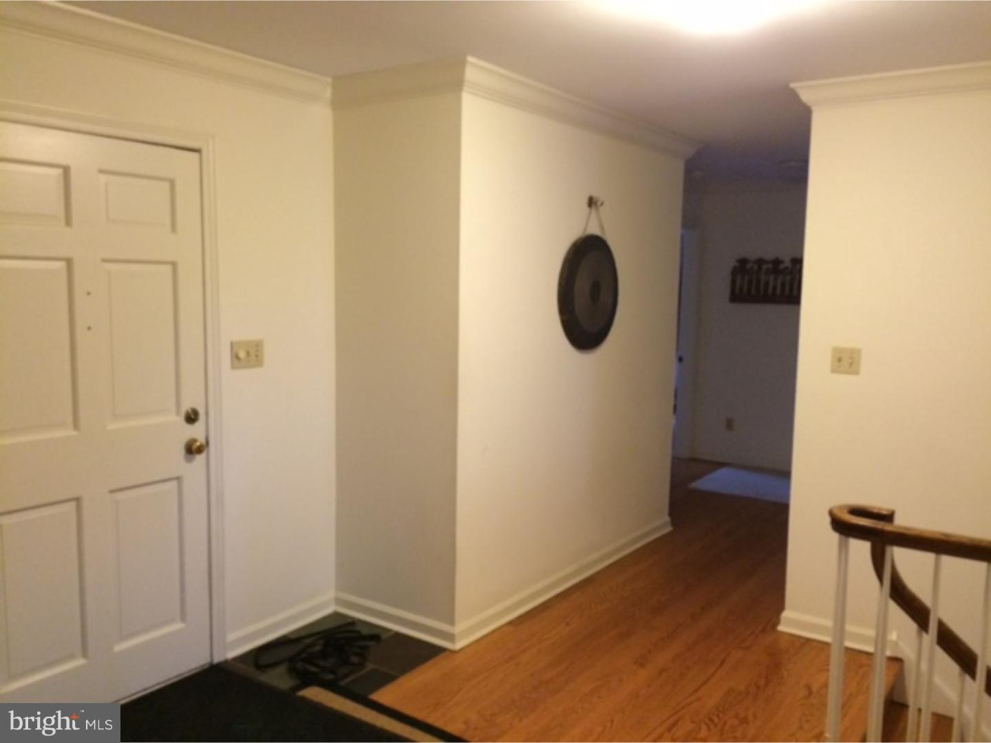 322 Snuff Mill Road Greenville, DE 19807 - Photo 5 of 18 Foyer