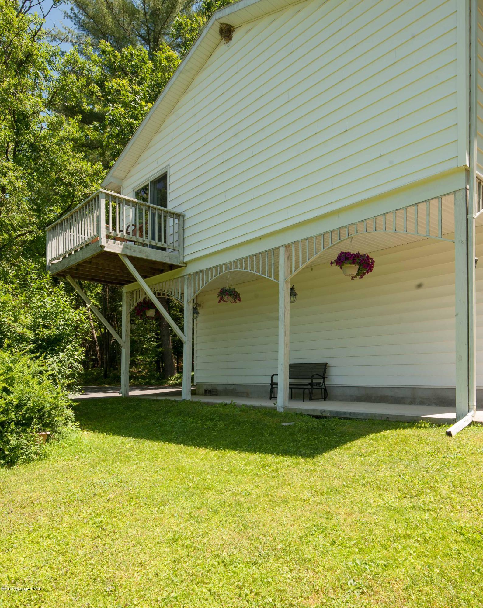 270 Gould Development Road Saylorsburg, PA 18353 - Photo 19 of 52 Patio area