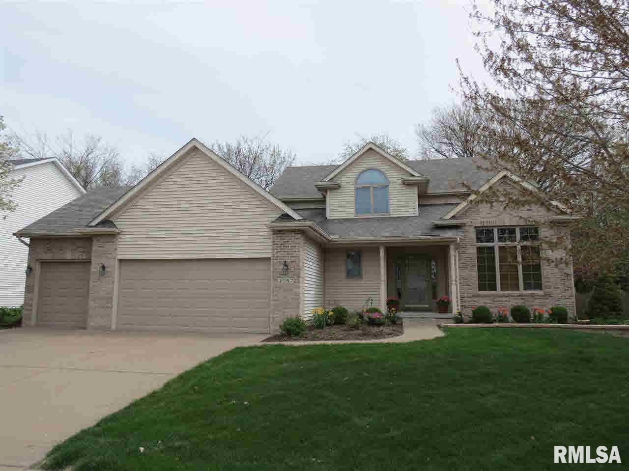 2087 Plum Tree Road Bettendorf, IA 52722 - Photo 2 of 24 Gallery Image 2