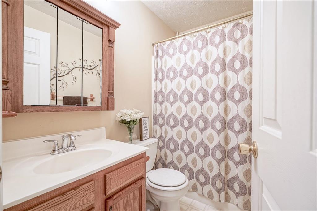 12617 Walrond Road Fishers, IN 46037 - Photo 17 of 40 Gallery Image 17
