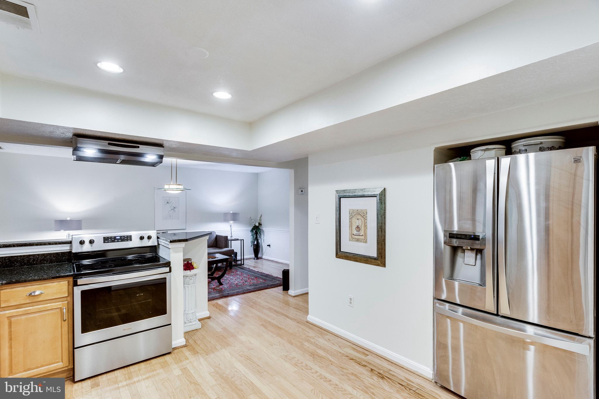 13203 Jasper Road Fairfax, VA 22033 - Photo 13 of 38 Gourmet Kitchen with New Range