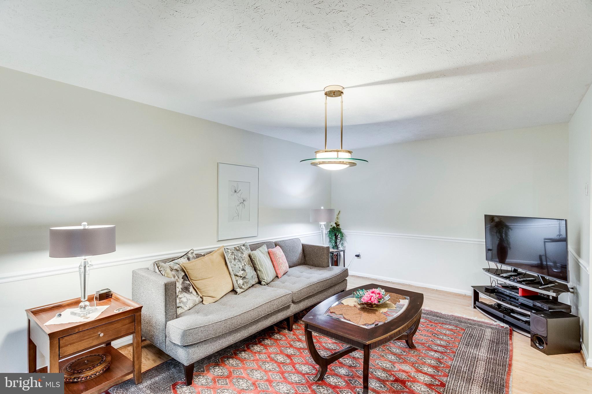 13203 Jasper Road Fairfax, VA 22033 - Photo 15 of 38 Family Room