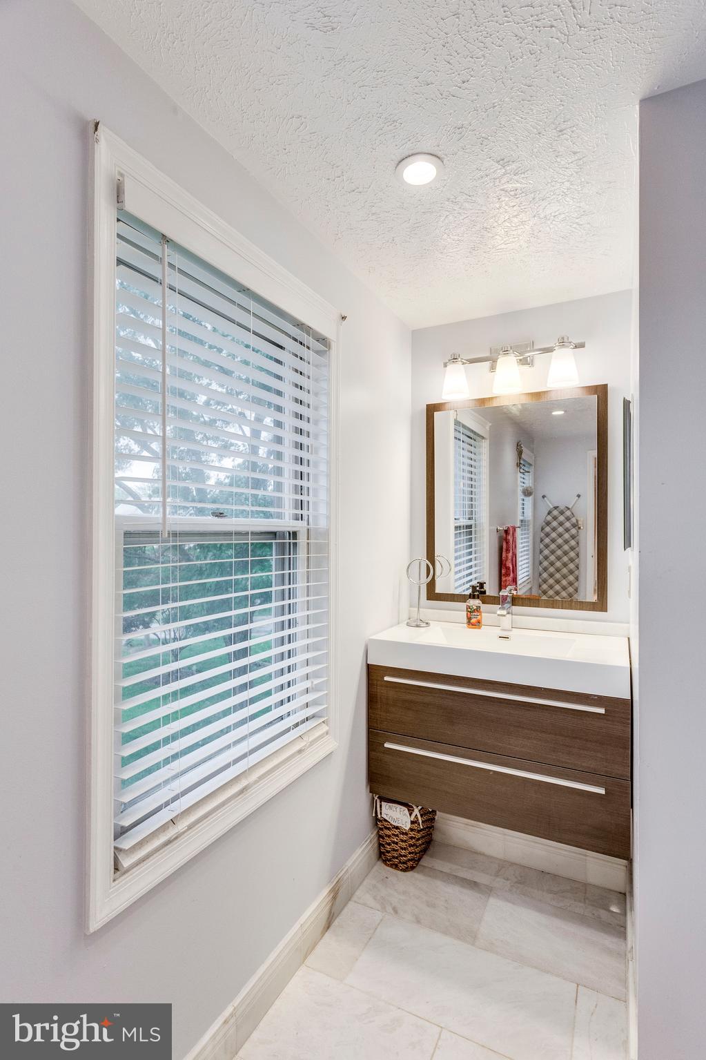 13203 Jasper Road Fairfax, VA 22033 - Photo 21 of 38 Updated Master Bathroom