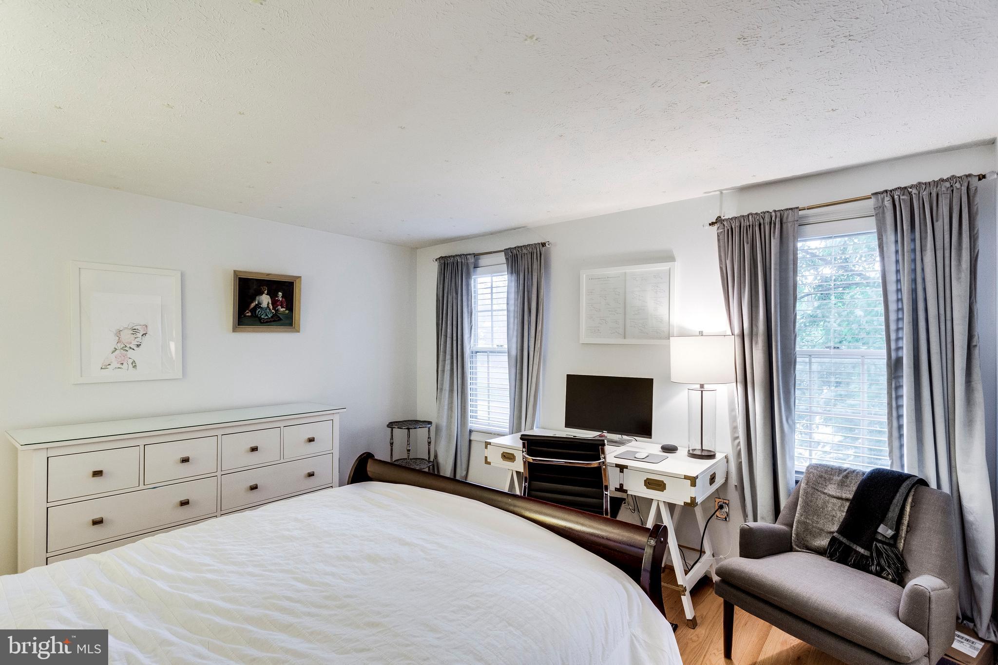 13203 Jasper Road Fairfax, VA 22033 - Photo 26 of 38 Bedroom 1