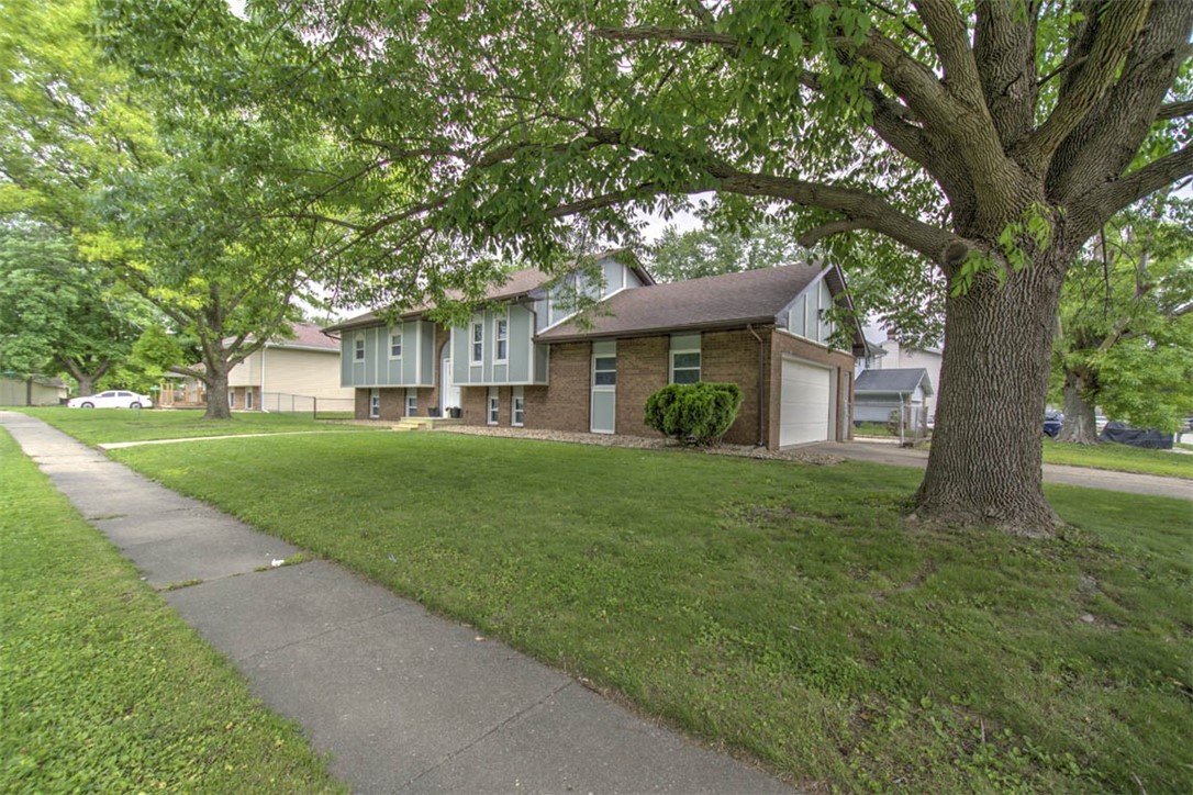 3290 East Chat Drive Decatur, IL 62526 - Photo 5 of 26