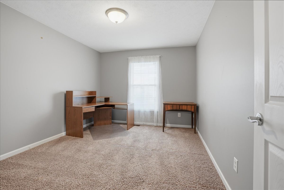 910 Gerike Way Bloomington, IL 61704 - Photo 12 of 35