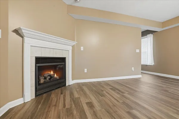 $319,900 | 910 Gerike Way, Bloomington, IL 61704