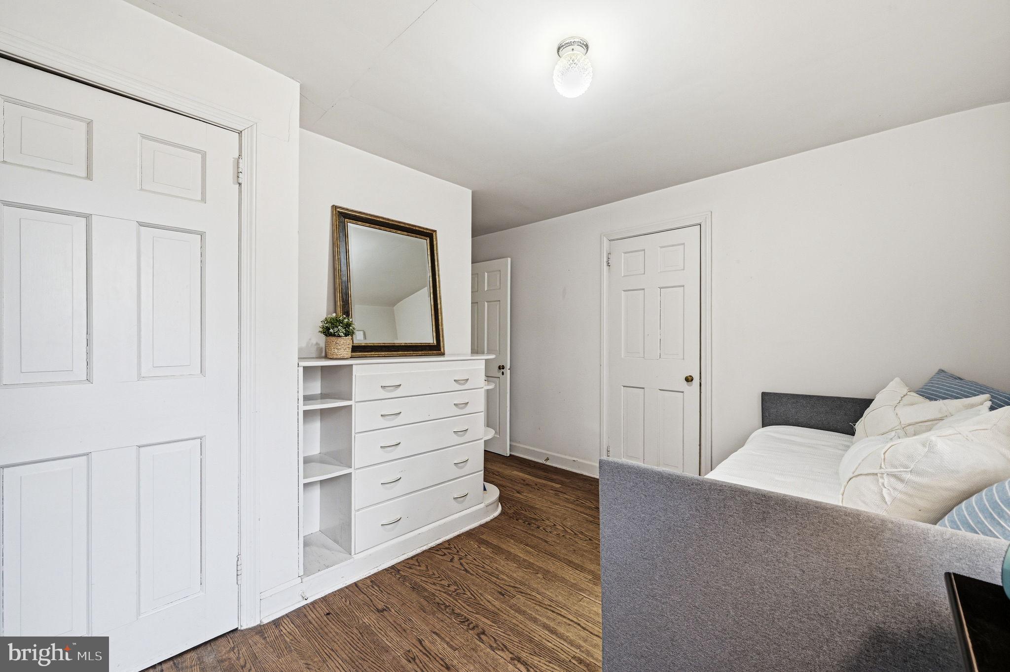 218 Vassar Avenue Swarthmore, PA 19081 - Photo 25 of 41 Built ins in bedroom #2 or bonus room