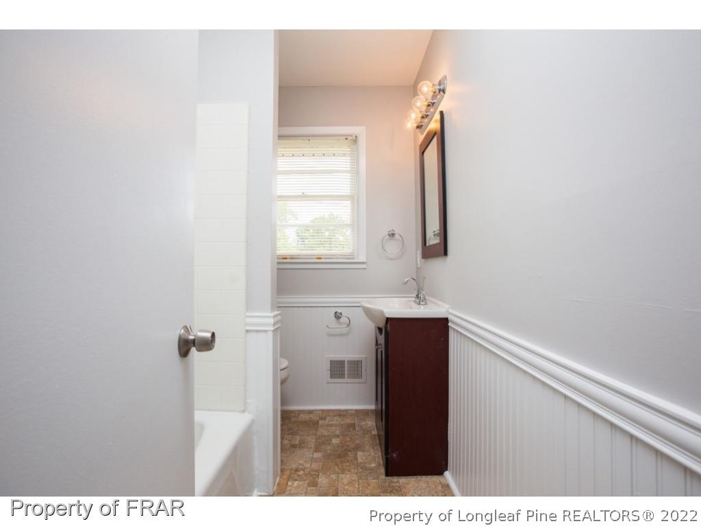 2641 Wingate Road Fayetteville, NC 28306 - Photo 27 of 36 Gallery Image 27