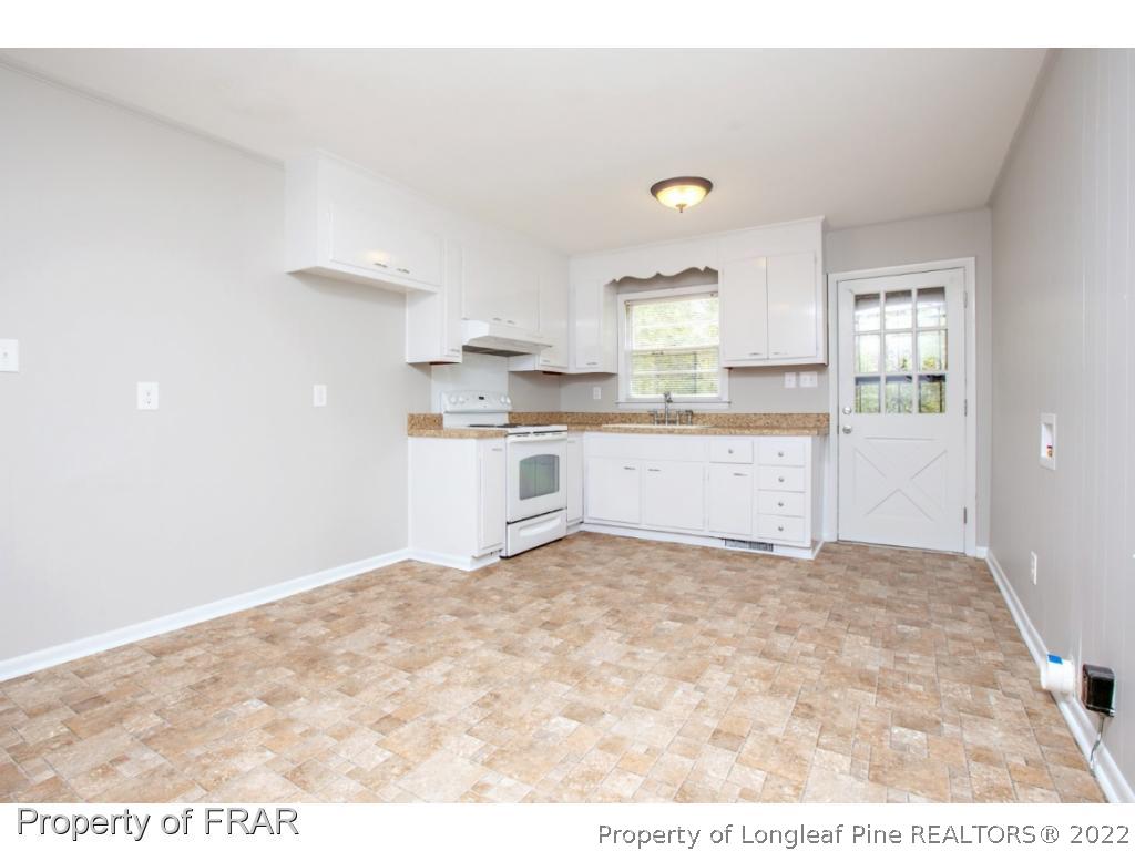 2641 Wingate Road Fayetteville, NC 28306 - Photo 6 of 36 Gallery Image 6