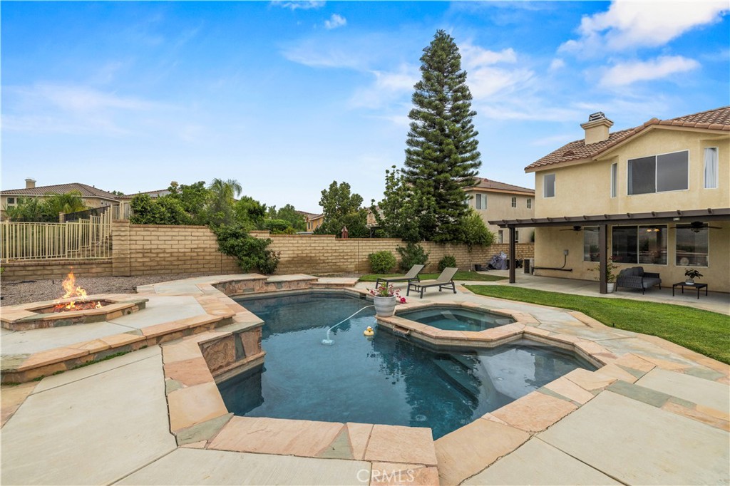 22915 Raintree Lane Saugus, CA 91390 - Photo 66 of 70