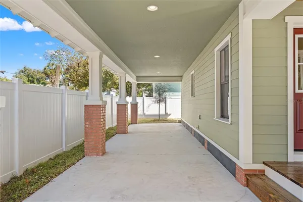 a view of entryway