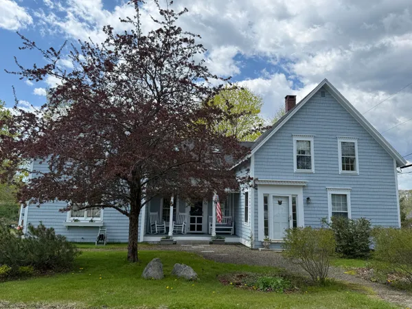 $475,000 | 25 Village Road, Spruce Head, ME 04859